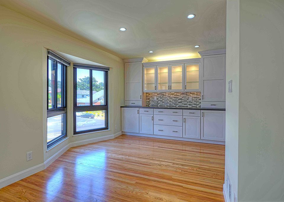 1st image of 4296 Callan Blvd