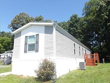 2nd image of 149 Lombardy Way