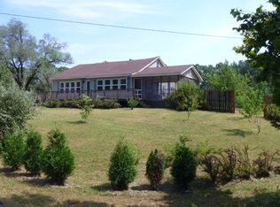 5190 Elkhorn Rd, Paris, TN 38242