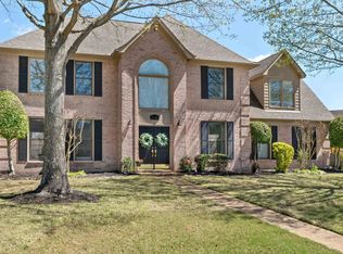 10530 Larson Bay Ln, Collierville, TN 38017