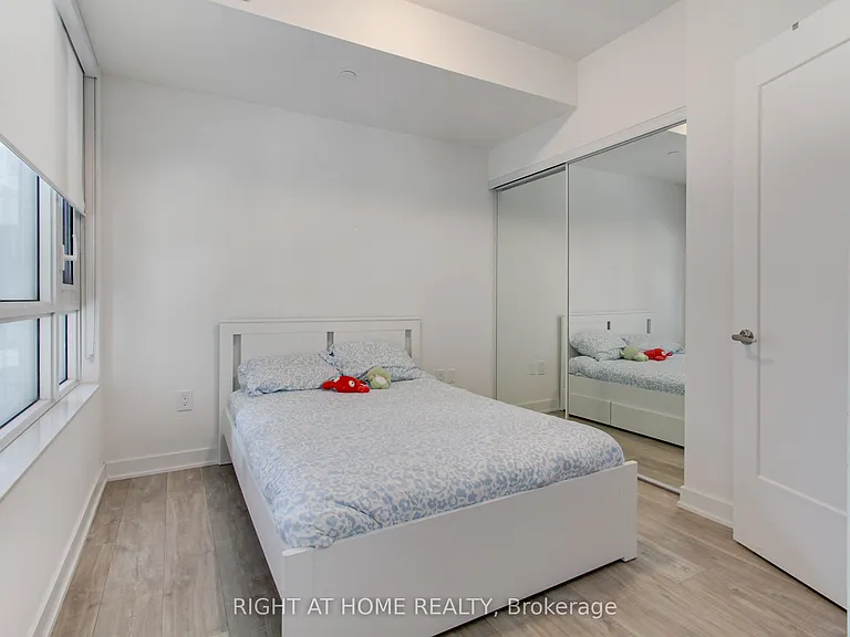 70 Princess St #312B — Photo 19