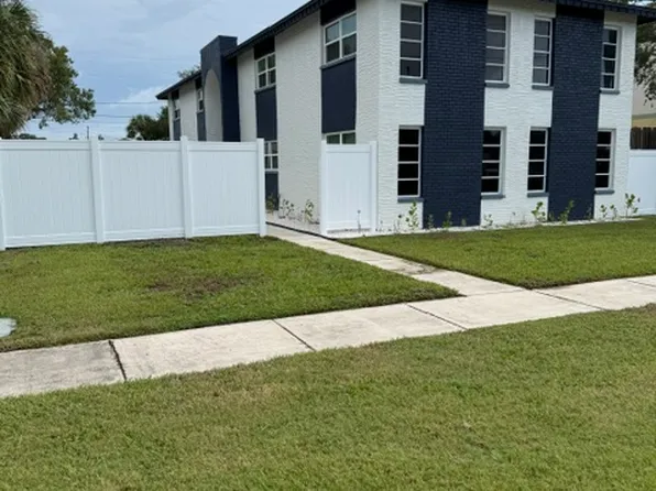 439 76th Ave N, Saint Petersburg, FL