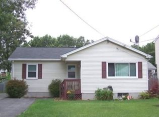 138 Avery St, Springfield, MA 01119