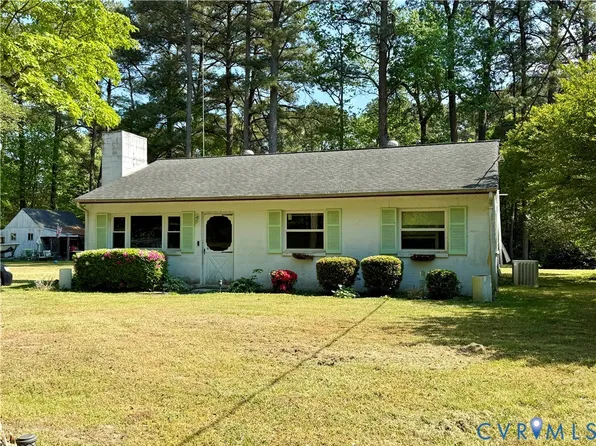 351 E Bay Dr, White Stone, VA 22578
