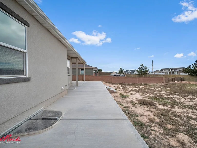 3761 N Native Dancer Dr — Photo 43