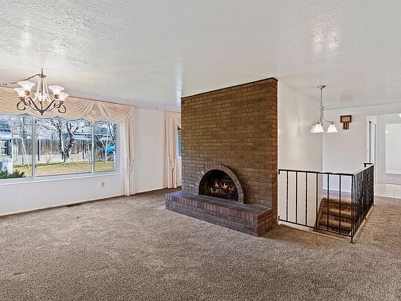 3rd image of 1874 N 300 W