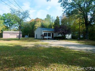 5854 E Pontaluna Rd, Fruitport, MI 49415