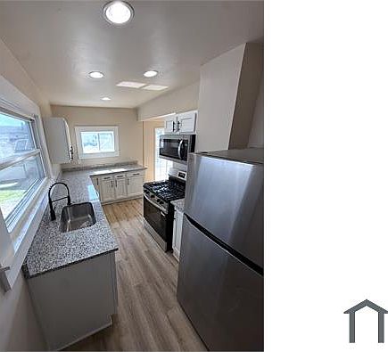 4th image of 1006 Indiana Ave