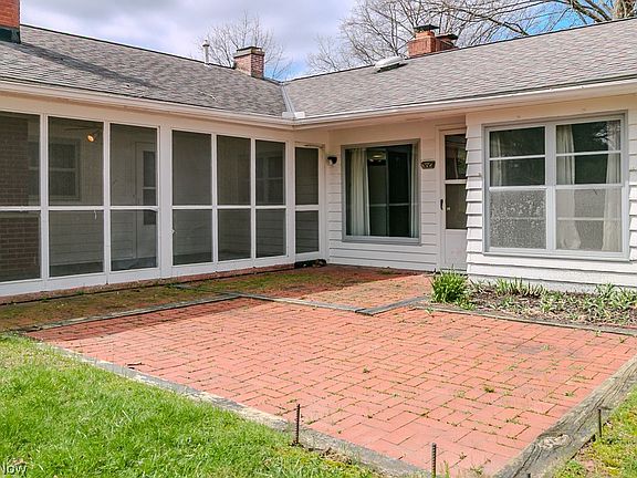 3rd image of 8101 Middlesex Rd