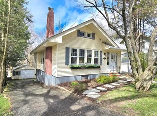 11 White Birch Ter, Caldwell, NJ 07006