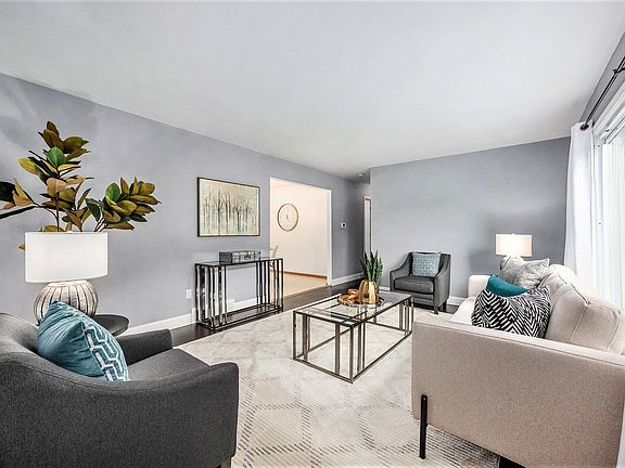 4th image of 1805 Huntwood Dr SE