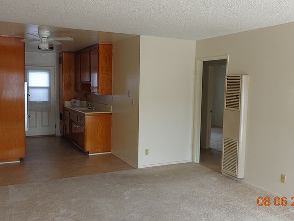 3rd image of 3317 Porter Ln