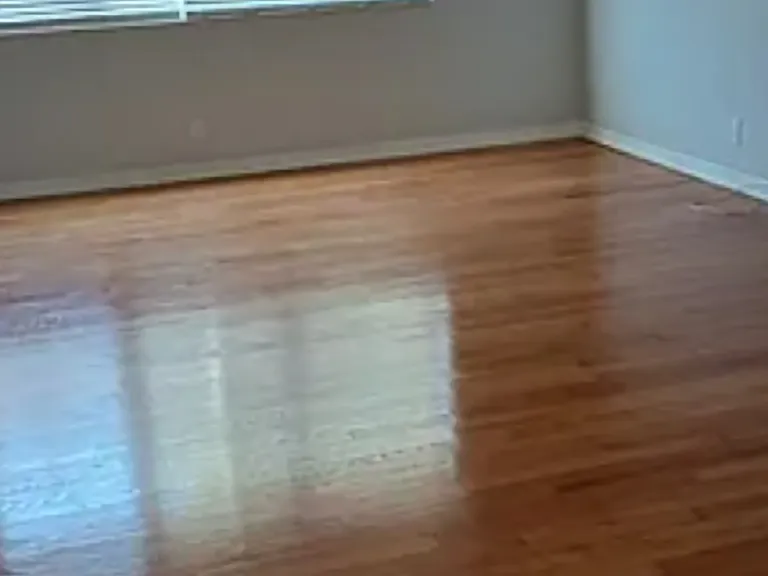 560 12th Ave NE #3 — Photo 12