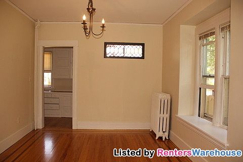 4th image of 3700 Garfield Ave