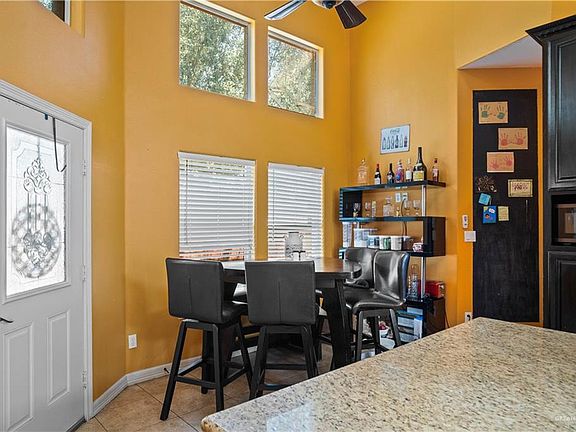 5th image of 806 W Solar Dr