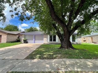 9587 Sutter Park Ln, Houston, TX 77086