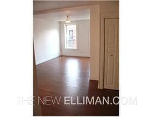 Rented by Douglas Elliman | media 16