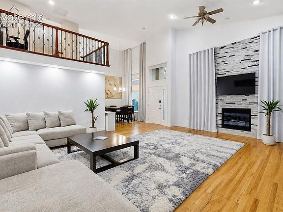 3rd image of 4643 S Abilene Cir