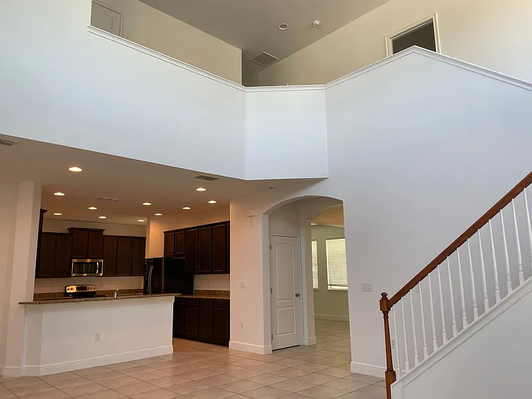 7952 Hampton Lake Dr — Photo 6