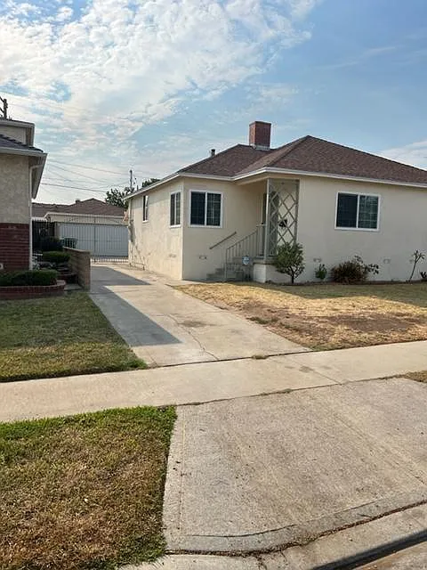 1129 Geranio Dr