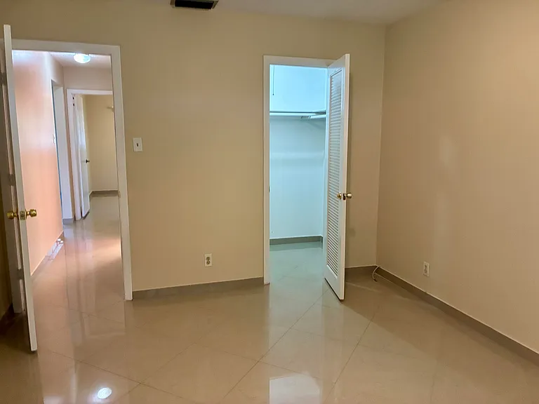 7470 NW 7th Pl — Photo 14
