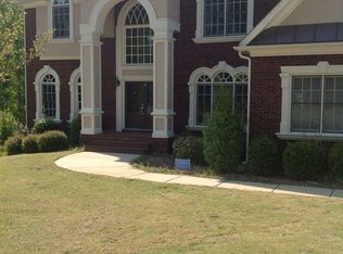 8295 Equinox Ln, Fairburn, GA 30213