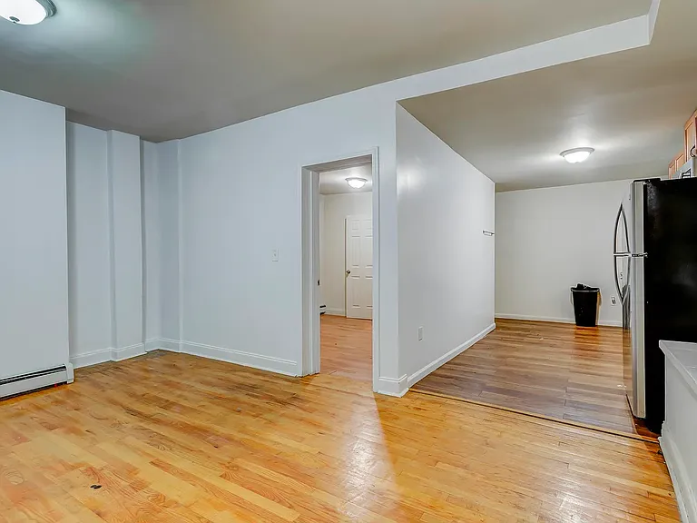 77 Wallis Ave #1F — Photo 41