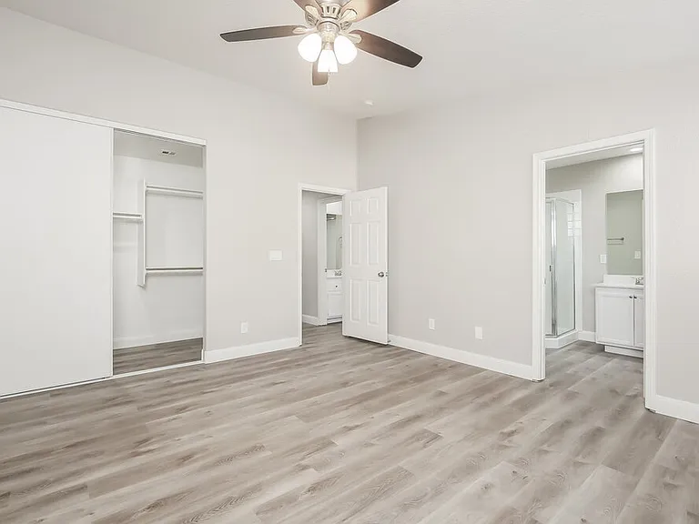 5468 Mercantile St — Photo 11