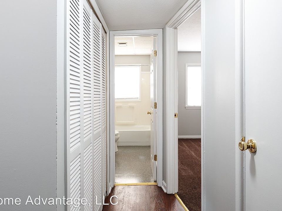 1st image of 4801 Fury Way APT 9