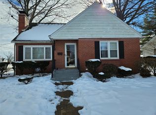 203 W Elm St, Alton, IL