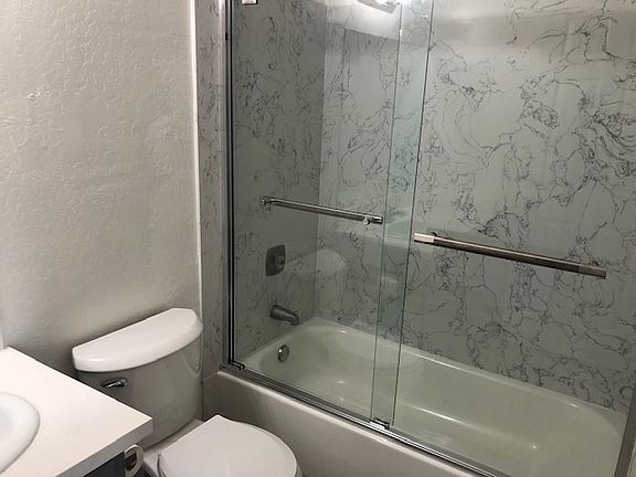 5th image of 20224 Forest Ave APT 4