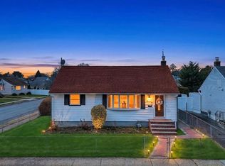 67 Myers Avenue, Hicksville, NY 11801