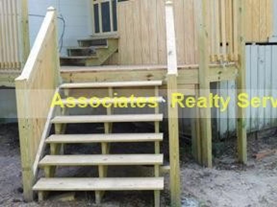 1st image of 5004 NW 36th Dr