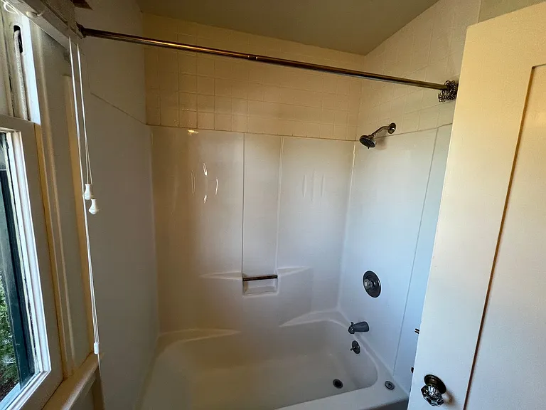 189 Central Ave — Photo 14