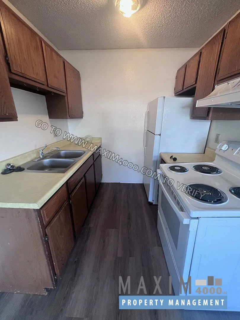 1240 Bookcliff Avenue — Photo 3