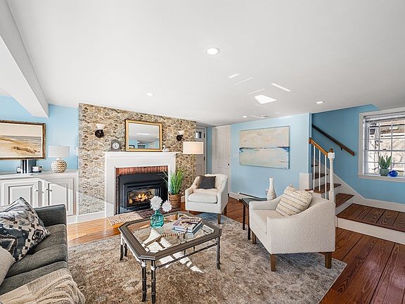 2nd image of 5 Madison St #5