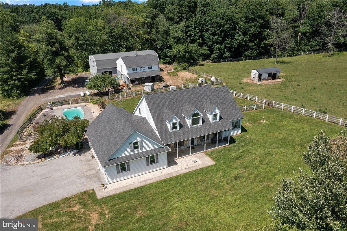 10 Canterbury Ln, Cochranville, PA 19330 Zillow