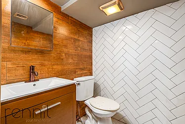 Rented by Rennit Inc.