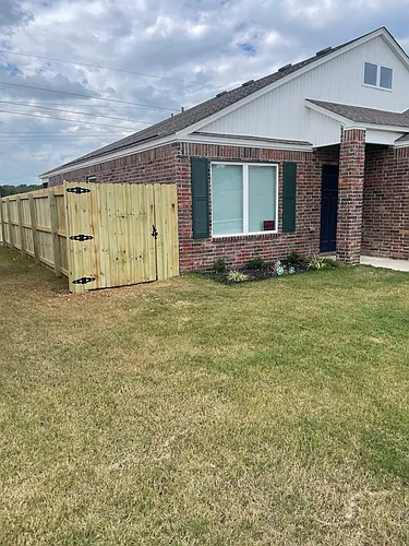 3118 Wolf Creek St Photo 1