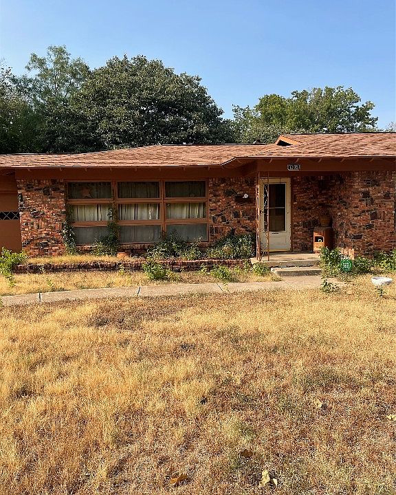 1st image of 7305 Deville Dr