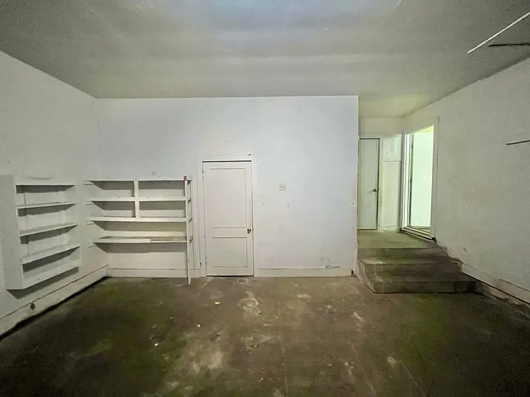 117 E Hoyt Dr — Photo 25