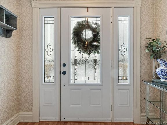 3rd image of 713 Memramcook Rd E