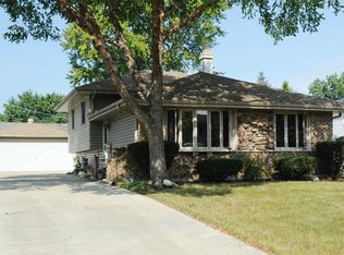542 N Kramer Ave, Lombard, IL 60148