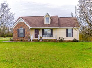 11 Amberwood Rd, Fayetteville, TN 37334