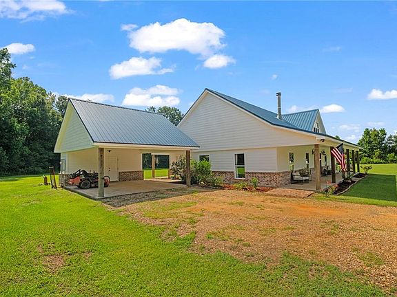2nd image of 48773 Marvin Thomas Rd