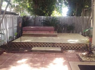840 Cumberland Ter, Davie, FL 33325