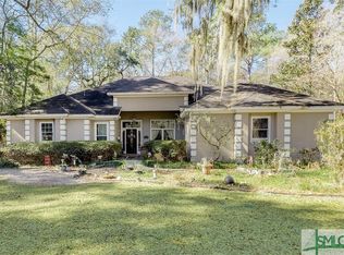 272 Dunnyveg Rd, Richmond Hill, GA 31324