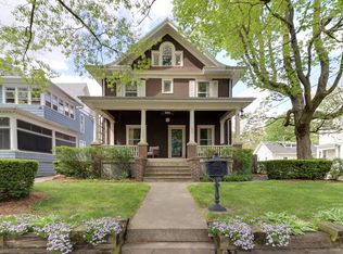 504 E Chestnut St, Bloomington, IL 61701