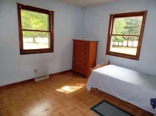 15389 73rd St, South Haven, MI 49090