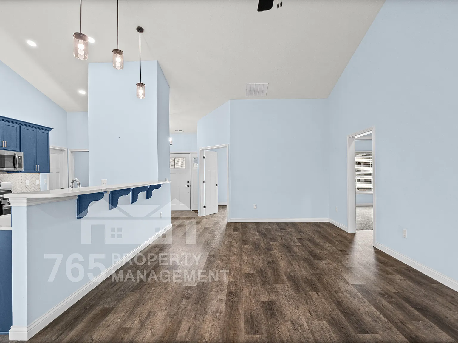 3 bed, 1843 sqft, $2,500 — Photo 3
